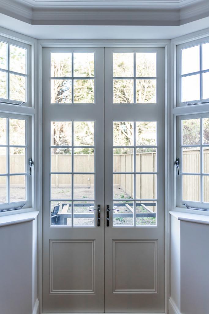 Georgian-French-Patio-Door-with-Bay-Casement-Window-683x1024