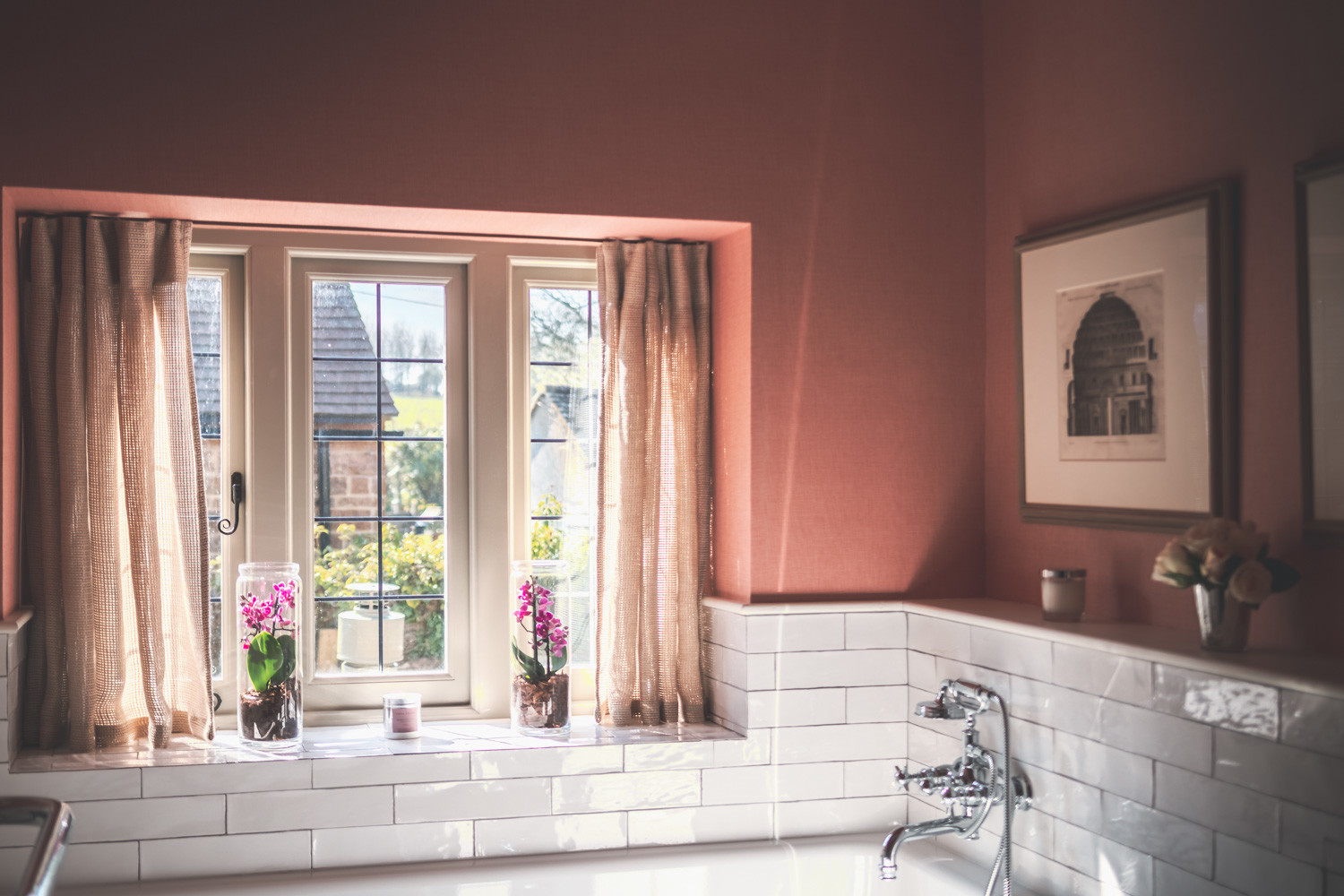 oxford-cottage-salmon-coloured-bathroom-with-white-tiles-and-new-wooden-casement-window-with-leaded-glass