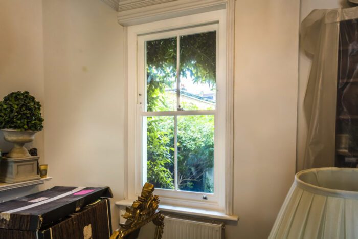 bedroom-timber-sash-window-in-fulham-1024x683